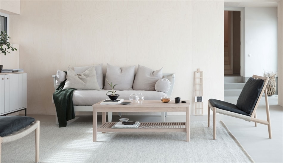 träsoffa och easy chair