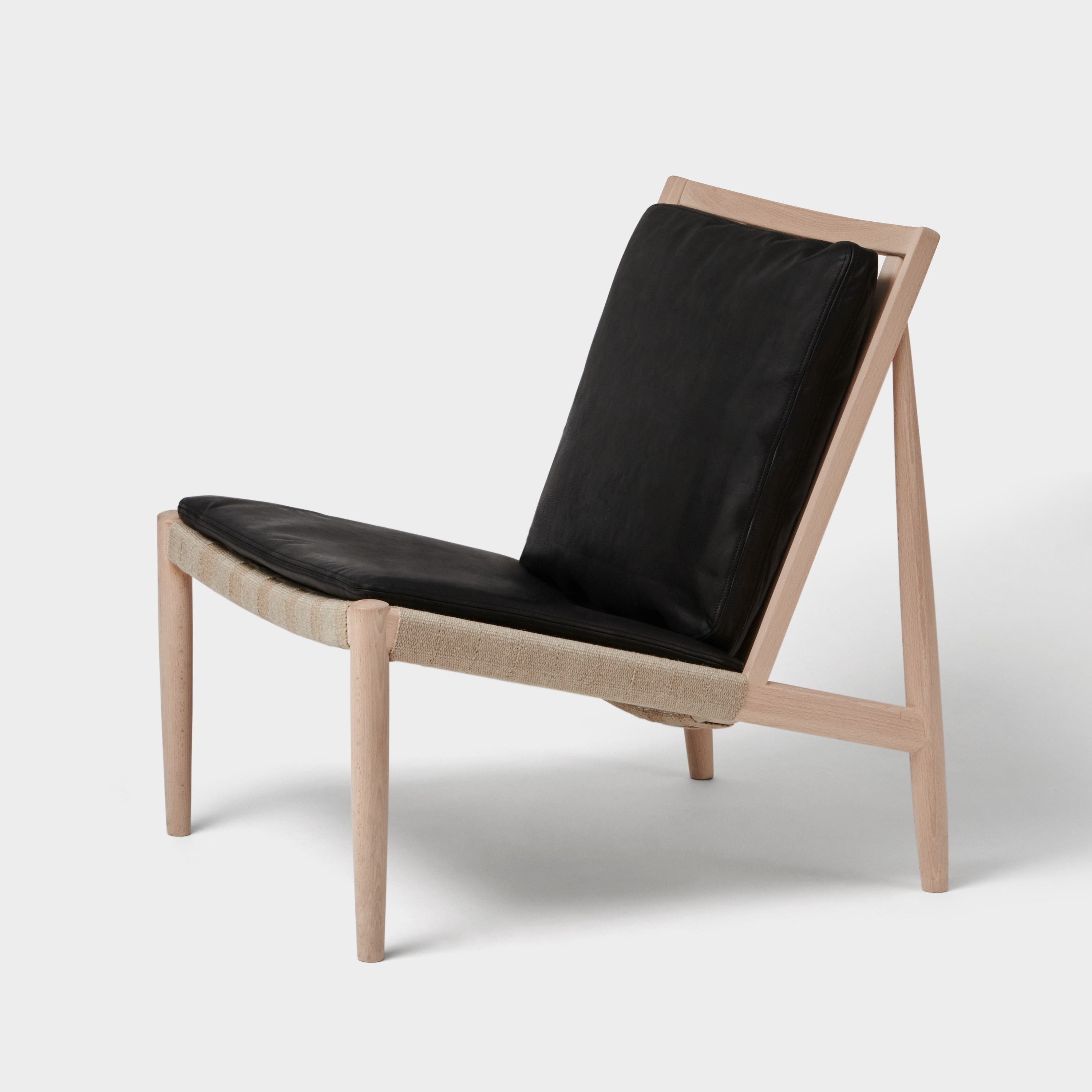 Easy Chair Bok vitolja